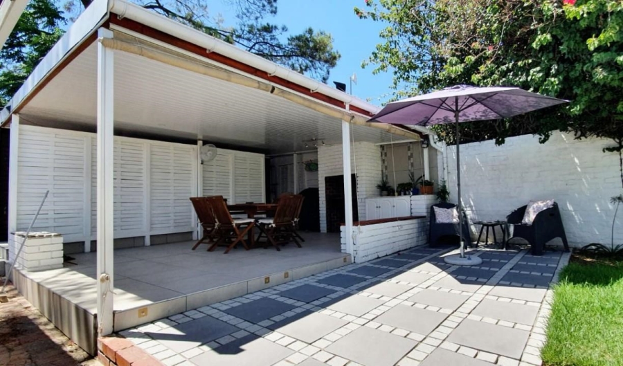 3 Bedroom Property for Sale in Charleston Hill Western Cape